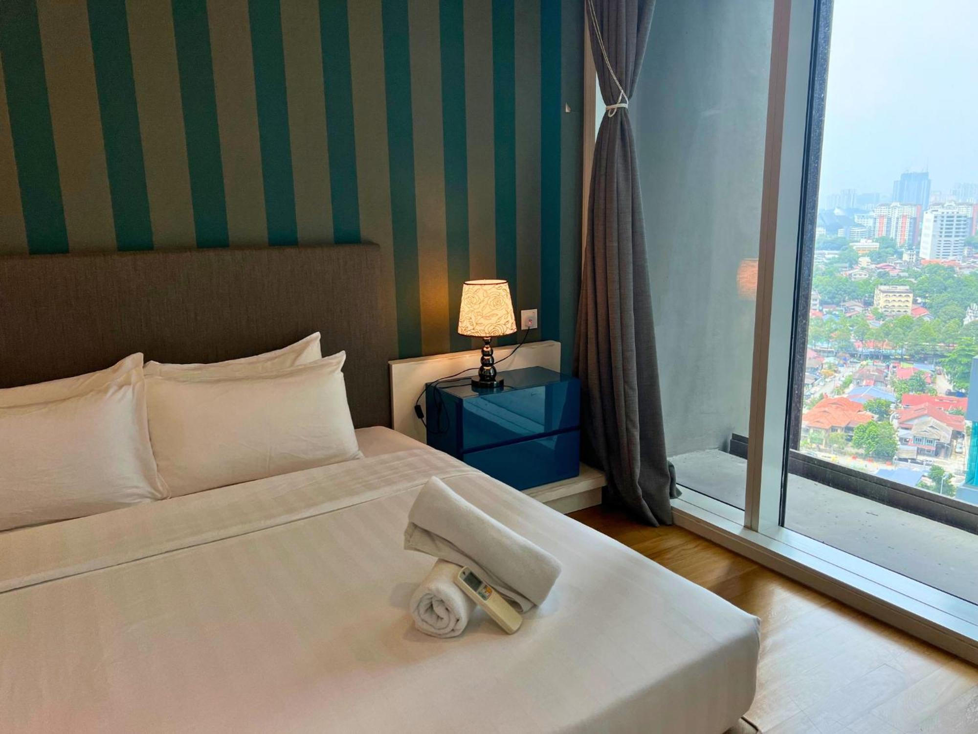 קואלה לומפור Luxe Suites At Platinum Klcc מראה חיצוני תמונה